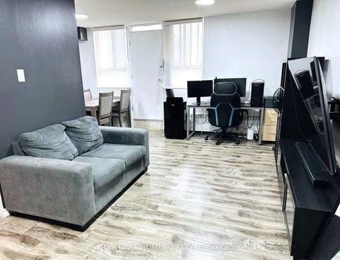 Photo 11 at 216 - 100 Dundalk Drive, Dorset Park, Toronto