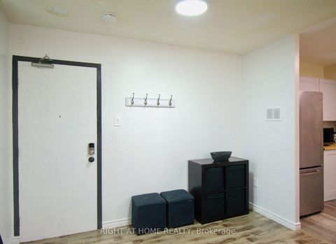 Photo 13 at 216 - 100 Dundalk Drive, Dorset Park, Toronto