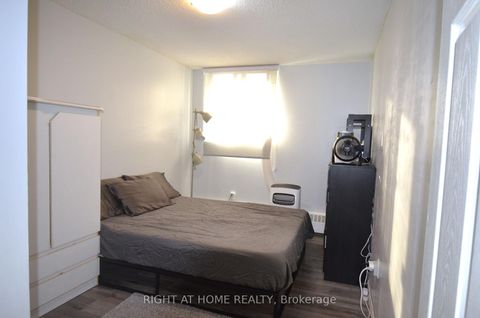 Photo 21 at 216 - 100 Dundalk Drive, Dorset Park, Toronto