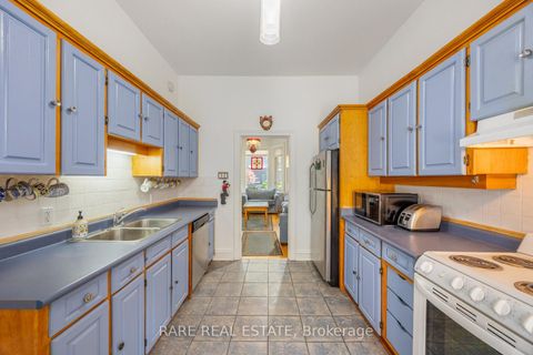 Photo 10 at 56 Brock Avenue, Roncesvalles, Toronto