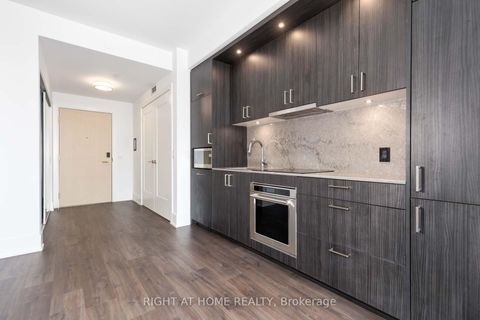 Photo 3 at 1316 - 480 Front Street W, Waterfront Communities C1, Toronto