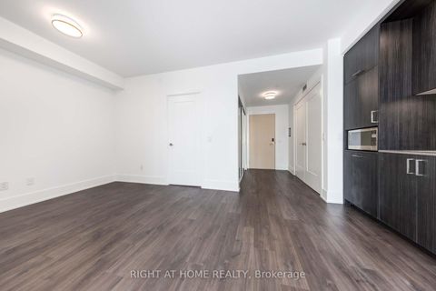 Photo 6 at 1316 - 480 Front Street W, Waterfront Communities C1, Toronto