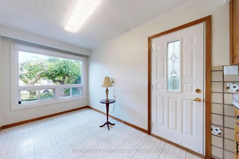 Photo 12 at 9 Comrie Terrace, Cliffcrest, Toronto