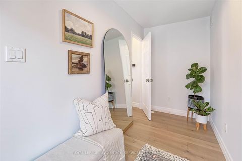 Photo 14 at 113 - 40 Merchant Lane, Dufferin Grove, Toronto
