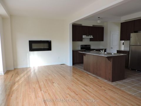 Photo 3 at 278 Barons Street, Kleinburg, Vaughan