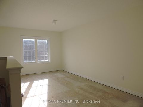 Photo 8 at 278 Barons Street, Kleinburg, Vaughan