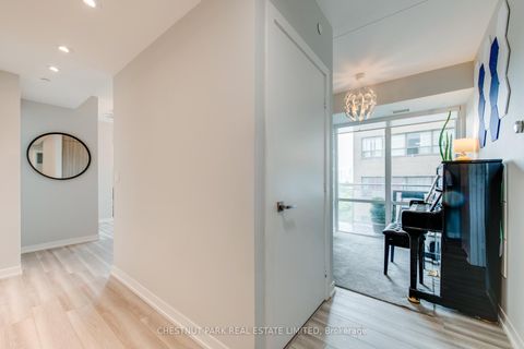 Photo 32 at 614 - 223 St. Clair Avenue W, Casa Loma, Toronto