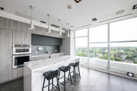 Photo 44 at 614 - 223 St. Clair Avenue W, Casa Loma, Toronto
