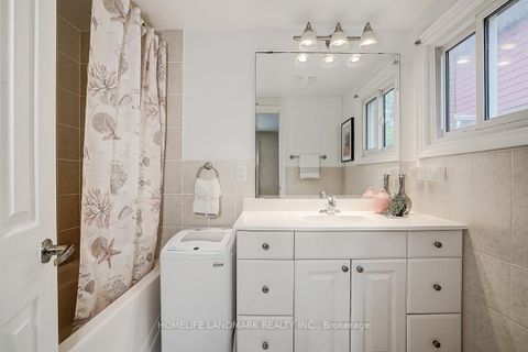 Photo 18 at 89 Whitehorn Crescent, Don Valley Village, Toronto
