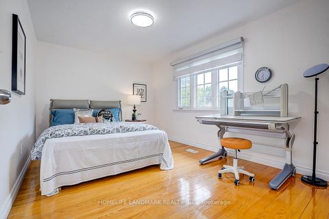 Photo 27 at 89 Whitehorn Crescent, Don Valley Village, Toronto