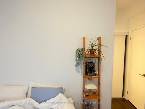 Photo 20 at 1011 - 8 Olympic Gdn S Drive, Newtonbrook East, Toronto