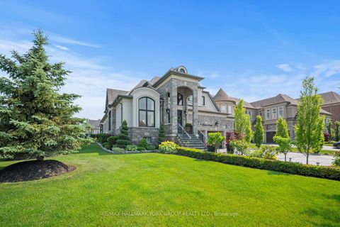 Photo 7 at 2 Tidnish Court, Nobleton, King