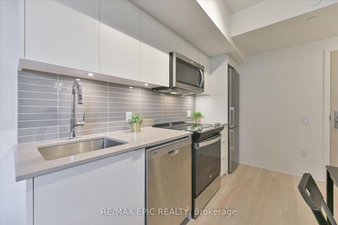 Photo 10 at 622 - 500 Wilson Avenue, Clanton Park, Toronto
