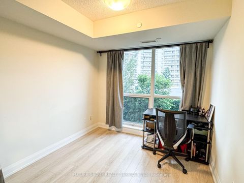 Photo 12 at 306 - 18 Graydon Hall Drive, Donalda, Toronto