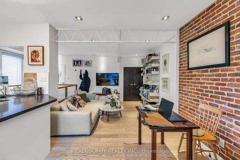 Photo 9 at 626 Huron Street, Annex, Toronto
