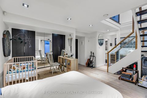 Photo 13 at 626 Huron Street, Annex, Toronto Photo 13 at 626 Huron Street, Annex, Toronto