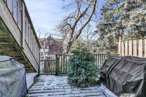 Photo 17 at 626 Huron Street, Annex, Toronto
