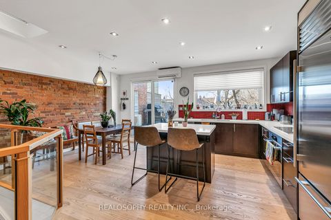 Photo 21 at 626 Huron Street, Annex, Toronto