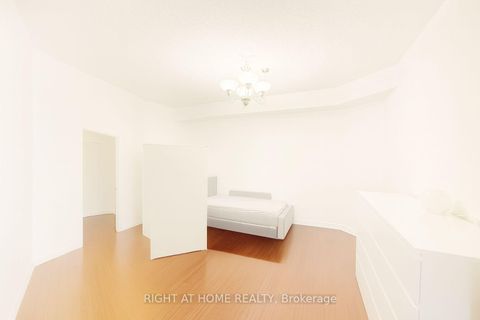 Photo 7 at ph506 - 33 Empress Avenue, Willowdale East, Toronto