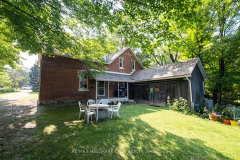 Photo 2 at 929 Yonge Street, Rural Barrie Southeast, Barrie