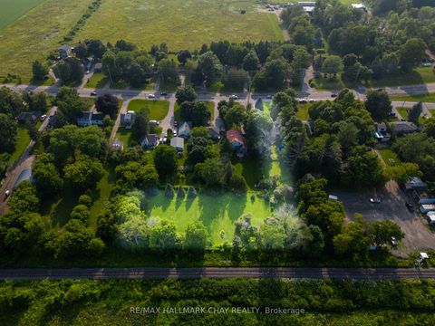 Photo 3 at 929 Yonge Street, Rural Barrie Southeast, Barrie