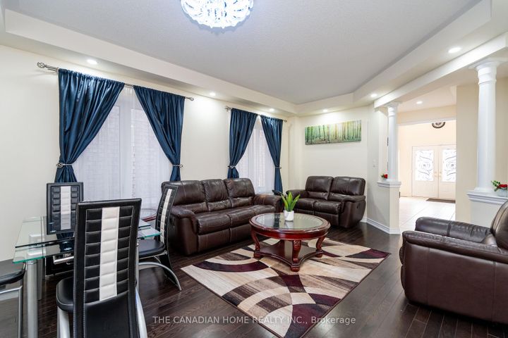 Photo 9 at 13 Templar Street, Credit Valley, Brampton