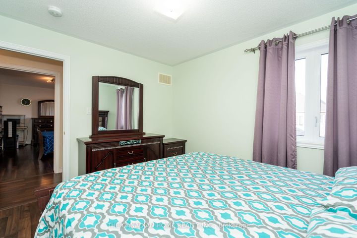 Photo 34 at 13 Templar Street, Credit Valley, Brampton