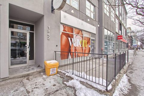 Photo 2 at 204 - 1842 Queen Street E, The Beaches, Toronto