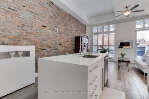Photo 13 at 204 - 1842 Queen Street E, The Beaches, Toronto