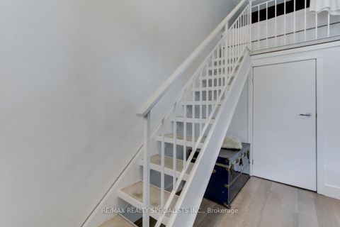 Photo 23 at 204 - 1842 Queen Street E, The Beaches, Toronto