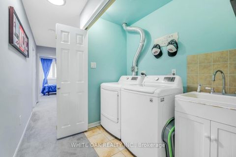 Photo 29 at 43 Sassafras Circle, Patterson, Vaughan