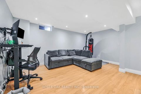 Photo 30 at 43 Sassafras Circle, Patterson, Vaughan