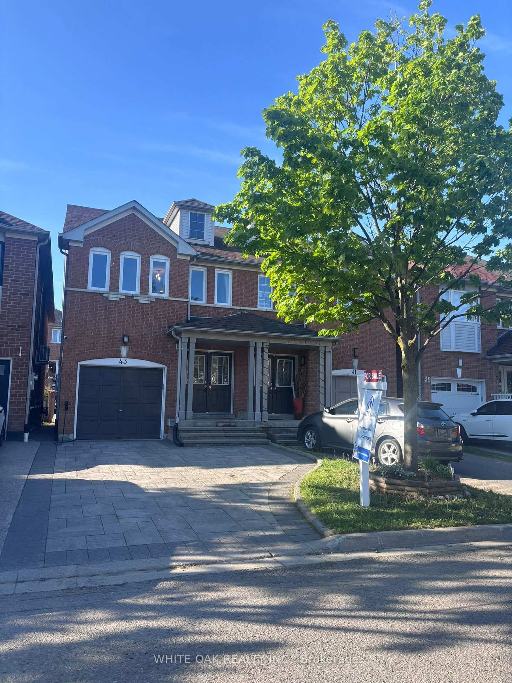 43 Sassafras Circle, Patterson, Vaughan 