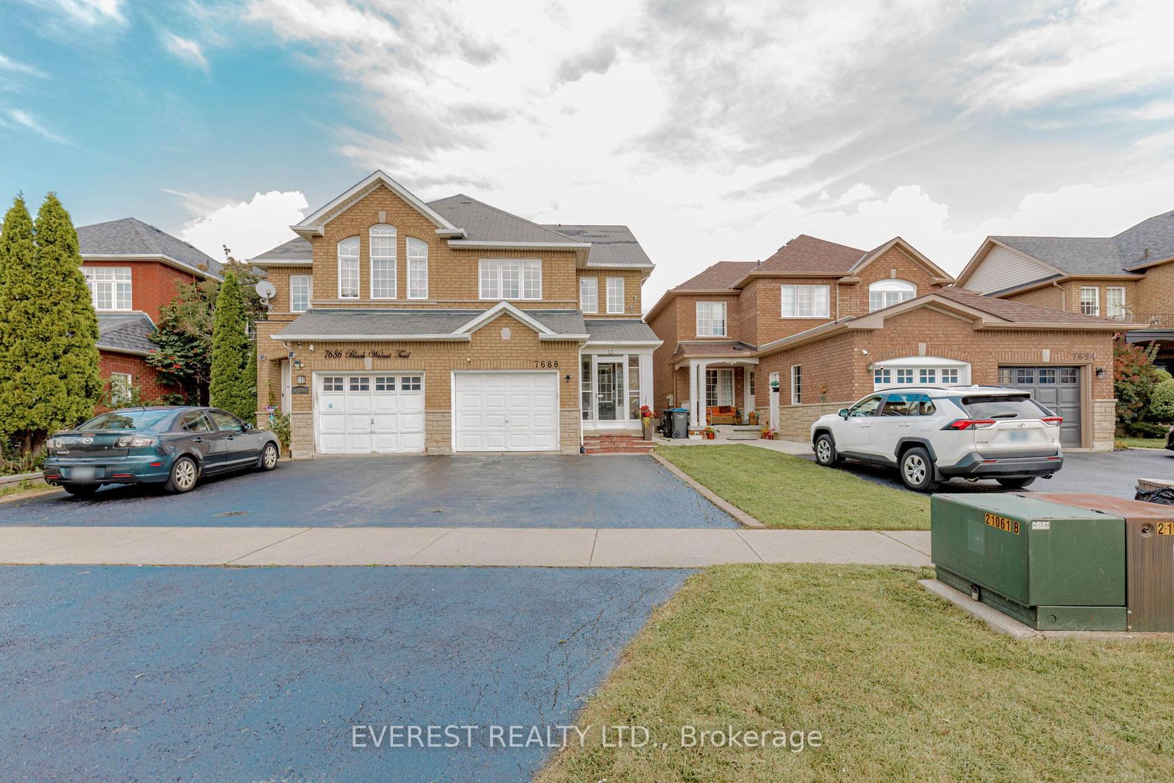 7688 Black Walnut Trail, Lisgar, Mississauga 