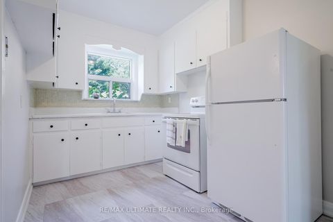 Photo 9 at 6A North Woodrow Boulevard, Cliffside, Toronto