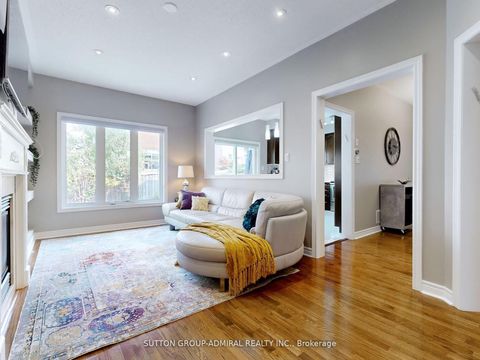 Photo 8 at 25 D'eva Drive, Patterson, Vaughan