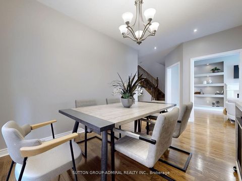Photo 11 at 25 D'eva Drive, Patterson, Vaughan