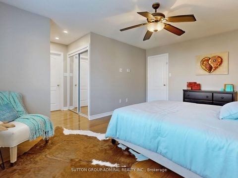 Photo 21 at 25 D'eva Drive, Patterson, Vaughan