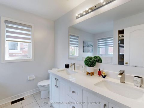 Photo 22 at 25 D'eva Drive, Patterson, Vaughan