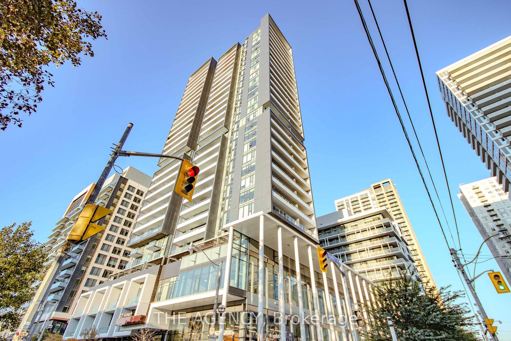 1702 - 225 Sumach Street, Regent Park, Toronto 