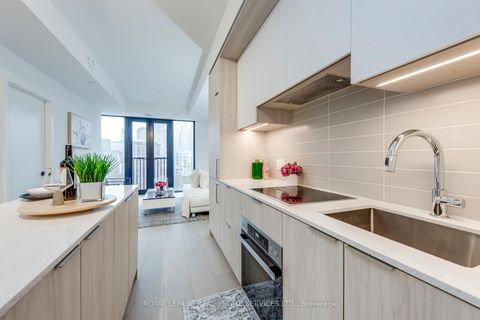 Photo 4 at 1004 - 123 Portland Street, Waterfront Communities C1, Toronto