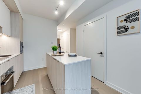 Photo 9 at 1004 - 123 Portland Street, Waterfront Communities C1, Toronto