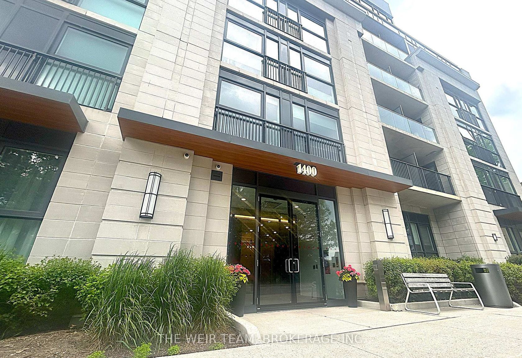 101 - 1400 Kingston Road, Cliffside, Toronto 