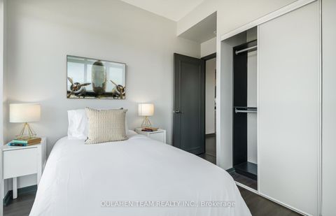 Photo 12 at 702 - 3237 Bayview Avenue, Steeles, Toronto