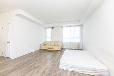 Photo 28 at 49 Woodstream Drive, Clairville, Toronto
