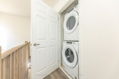 Photo 37 at 49 Woodstream Drive, Clairville, Toronto