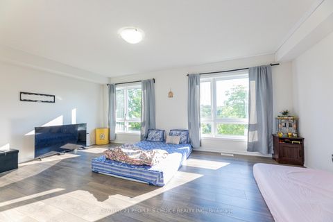 Photo 38 at 49 Woodstream Drive, Clairville, Toronto