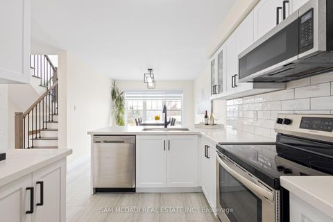 Photo 7 at 2424 Coho Way, WM Westmount, Oakville