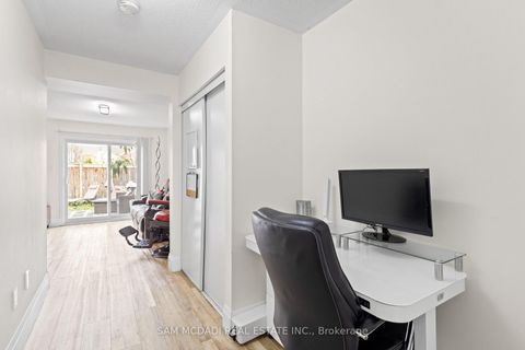 Photo 19 at 2424 Coho Way, WM Westmount, Oakville