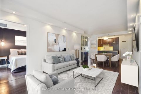 Photo 2 at 421 - 156 Portland Street, Waterfront Communities C1, Toronto
